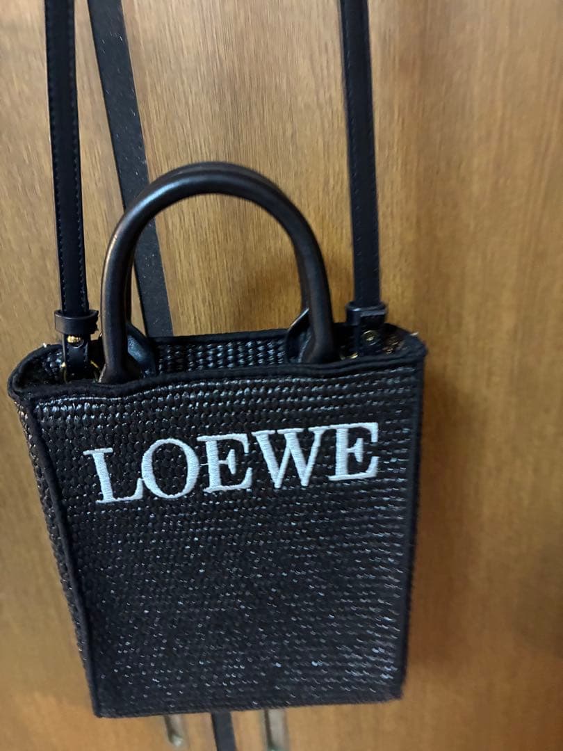 ス*プ様 ブラック ショルダーバッグ