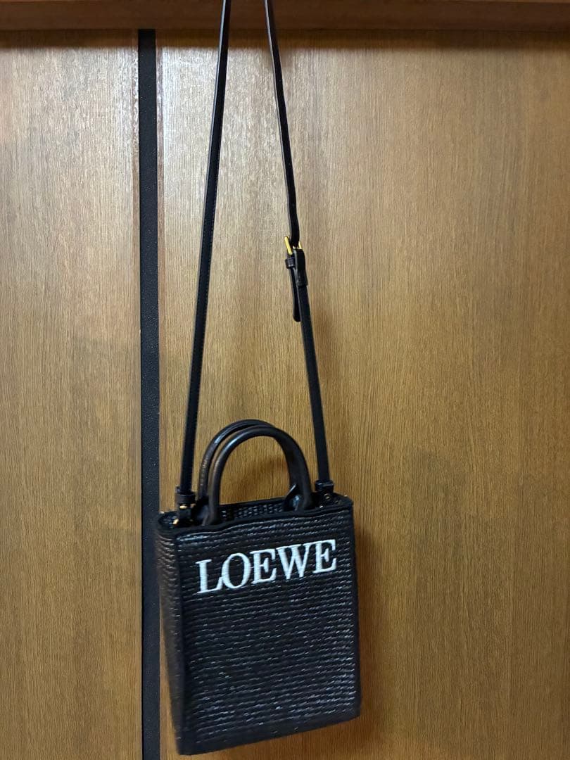 ス*プ様 ブラック ショルダーバッグ