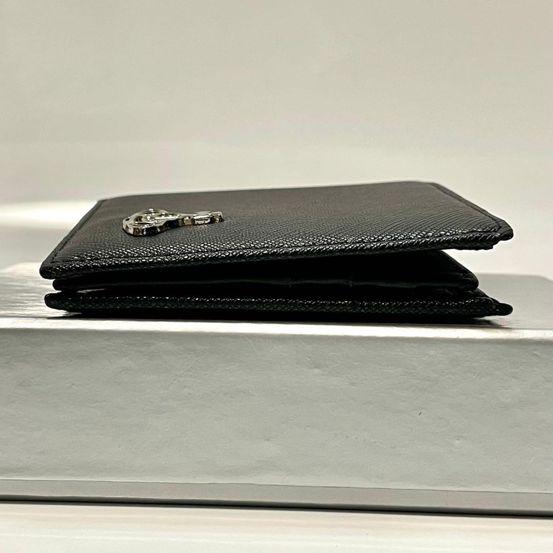 【新品未使用】Vivienne Westwood 二つ折り財布 ブラック 黒