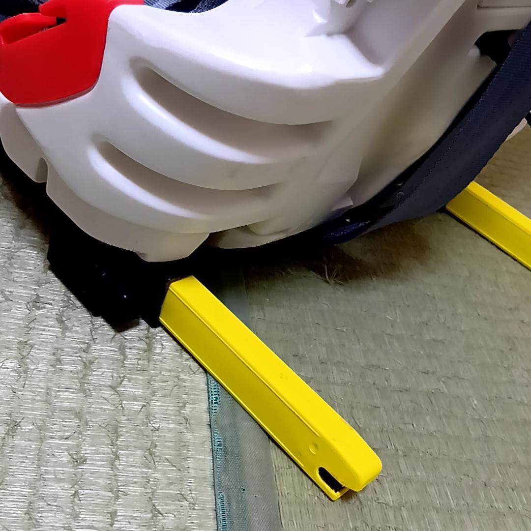 innokids チャイルドシート ジュニアシート　折り畳み　コンパクト