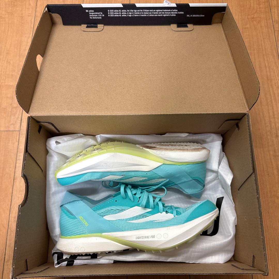 アディゼロ アバンチ 25cm