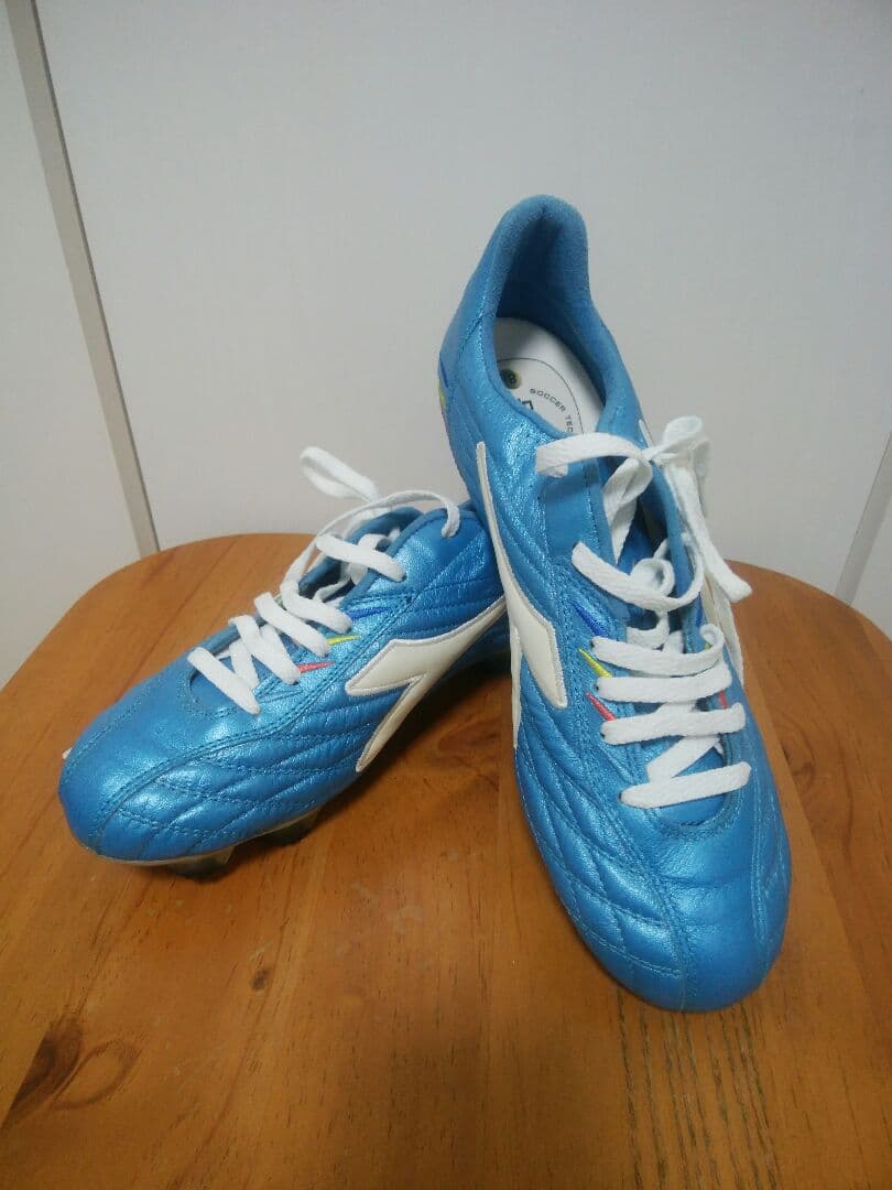 ロベルトバッジョ世界限定サッカーシューズ