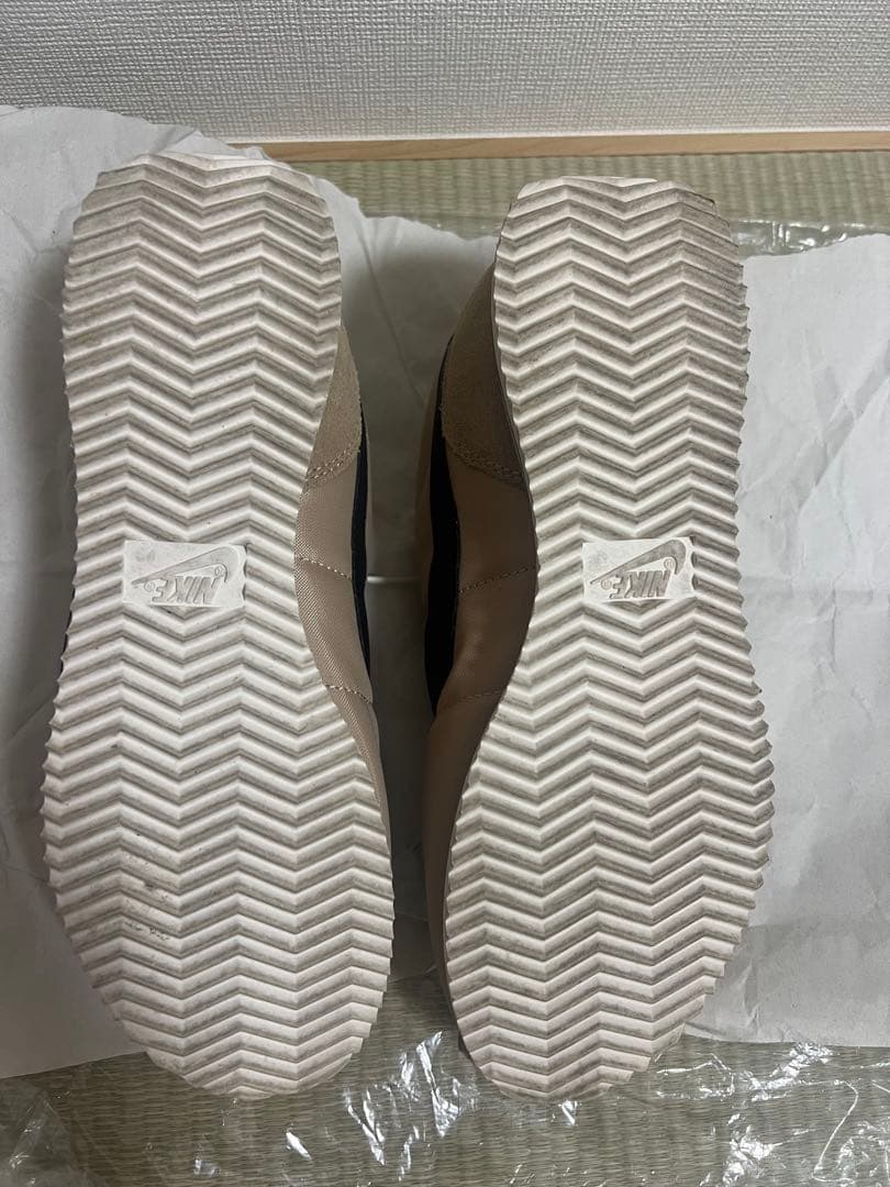 NIKE☆ナイキ　スニーカー　コルテッツ　デザート/ブラックIF1764-200