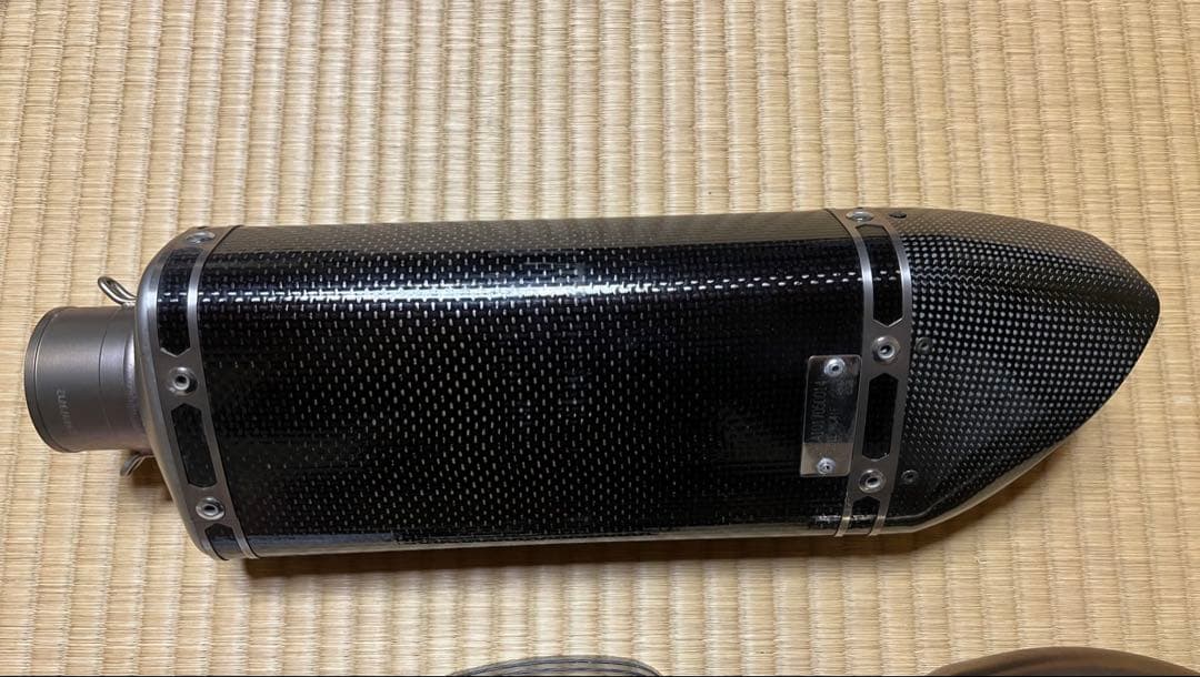 アクラポビッチ スリップオンマフラー CBR250RR mc51