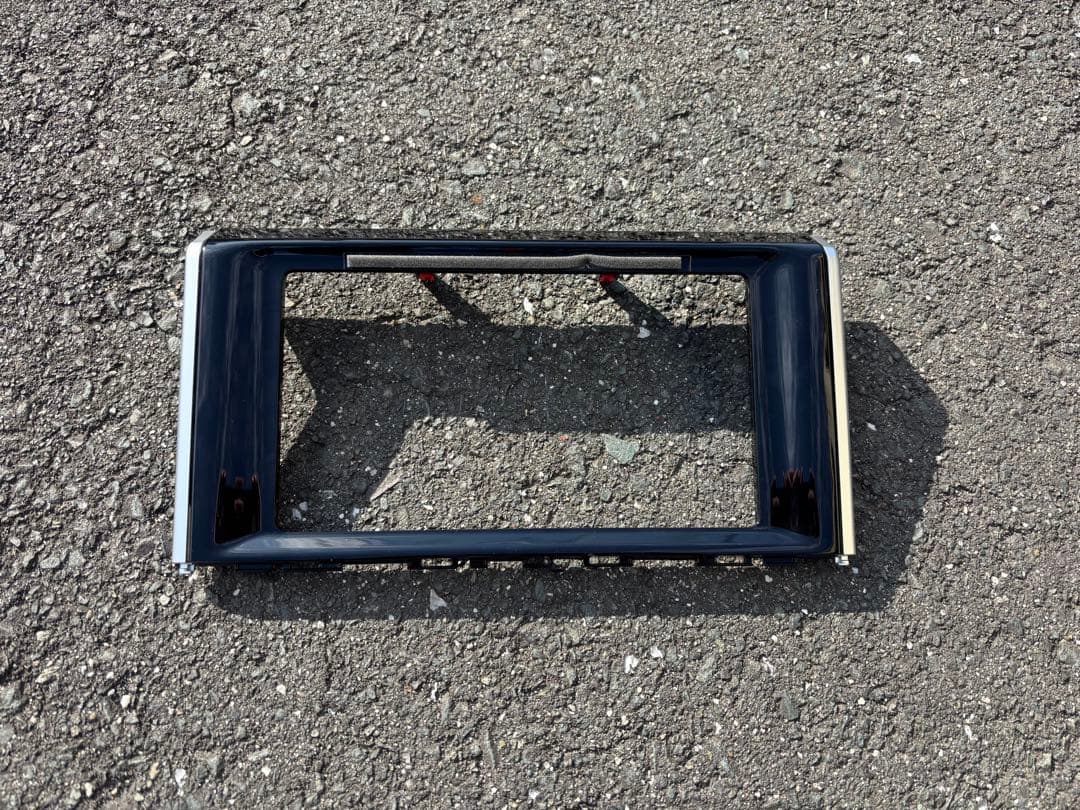 ！！rikimaruku！！【新車外し】トヨタ ルーミー 純正9㌅DA