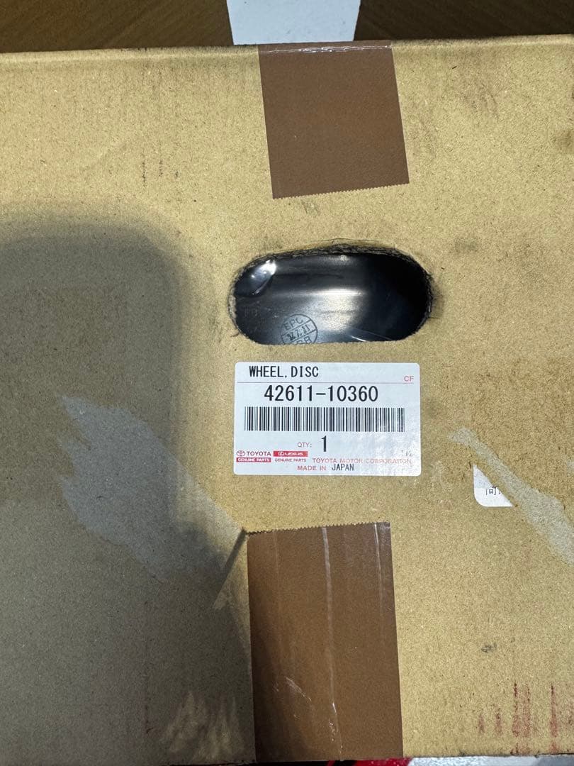 C-HR ハイブリッド　ZYX10 アルミホイール純正品番42611-10360