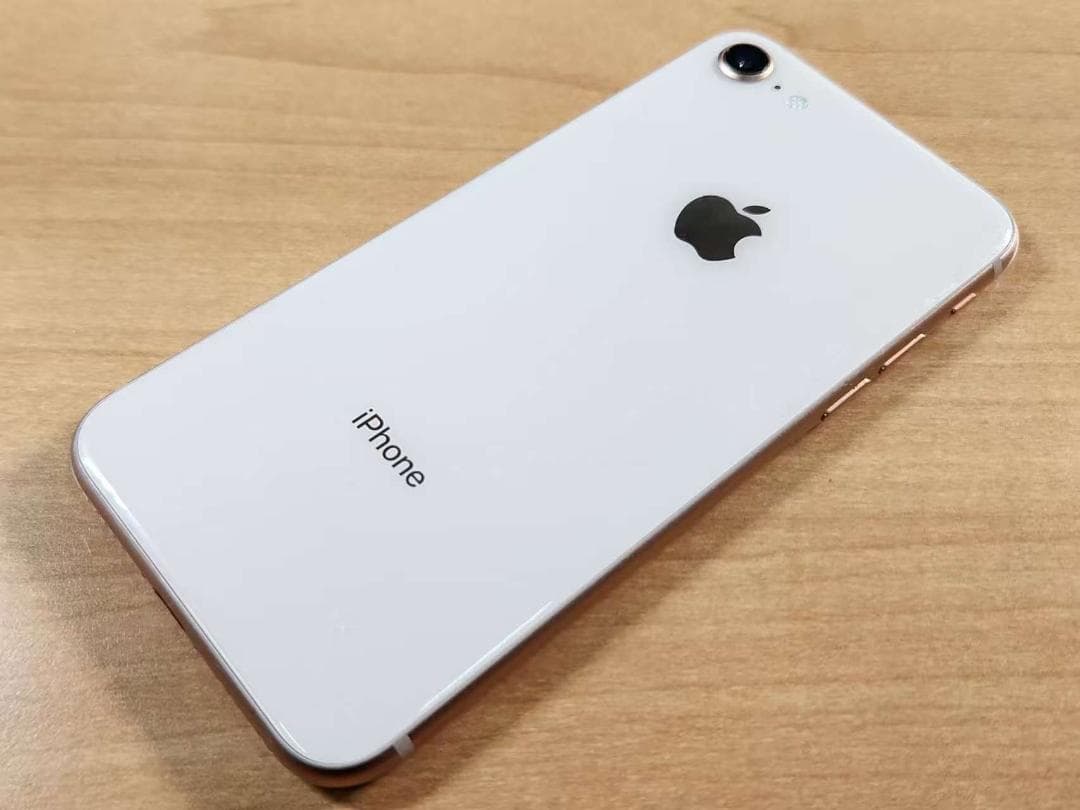 スマートフォン本体 020400C iPhone8 A1906 64GB