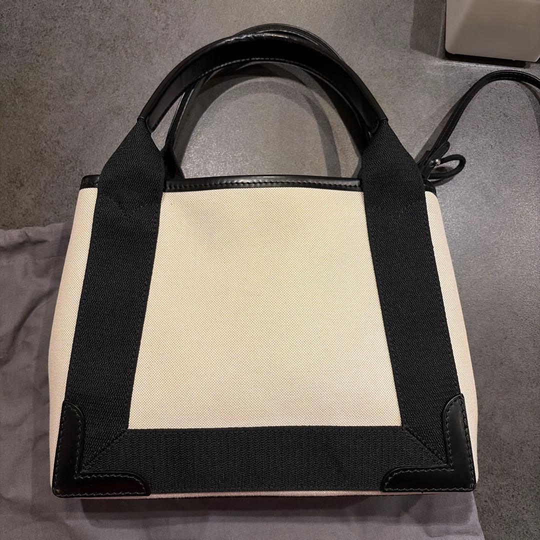 [⭐︎極美品⭐︎]今だけお値下げ！正規品 バレンシアガ カバスXS