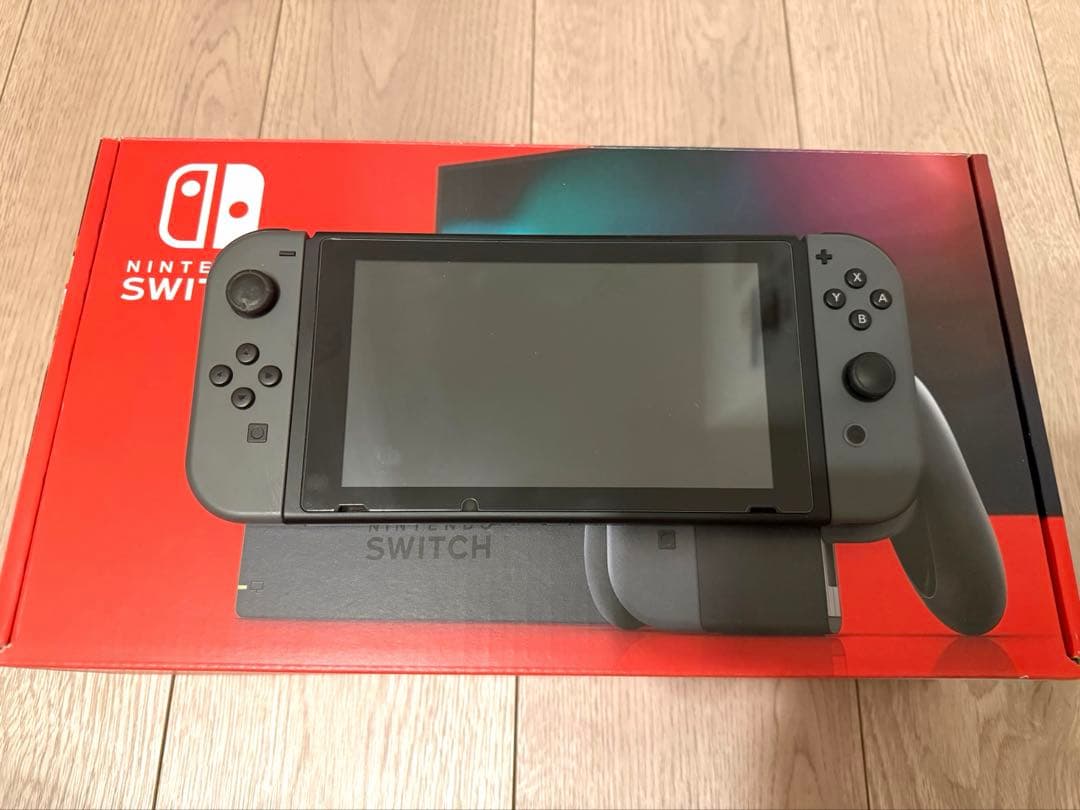 Nintendo Switch 本体 ブラック ドックカバー付き