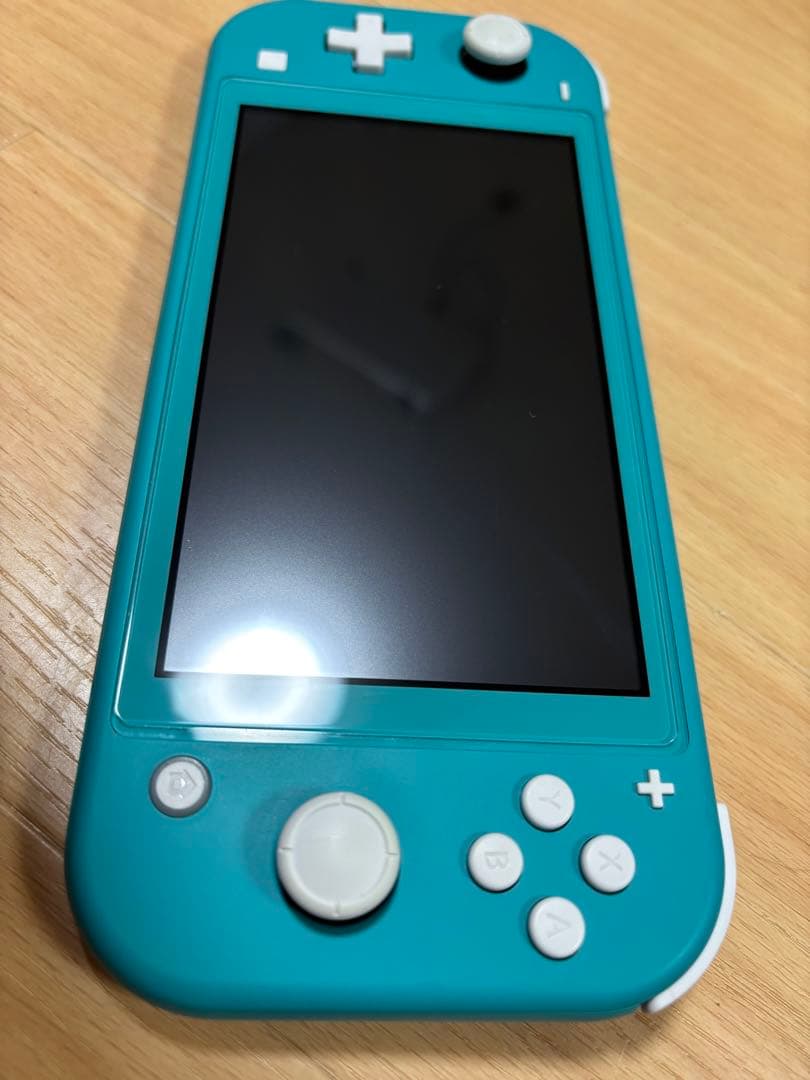 Nintendo Switch Light スイッチライト　本体　2024年製