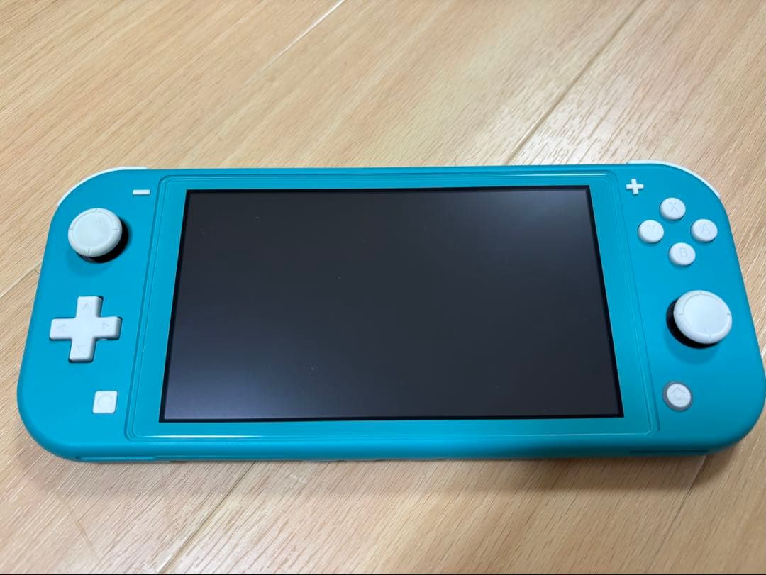 Nintendo Switch Light スイッチライト　本体　2024年製