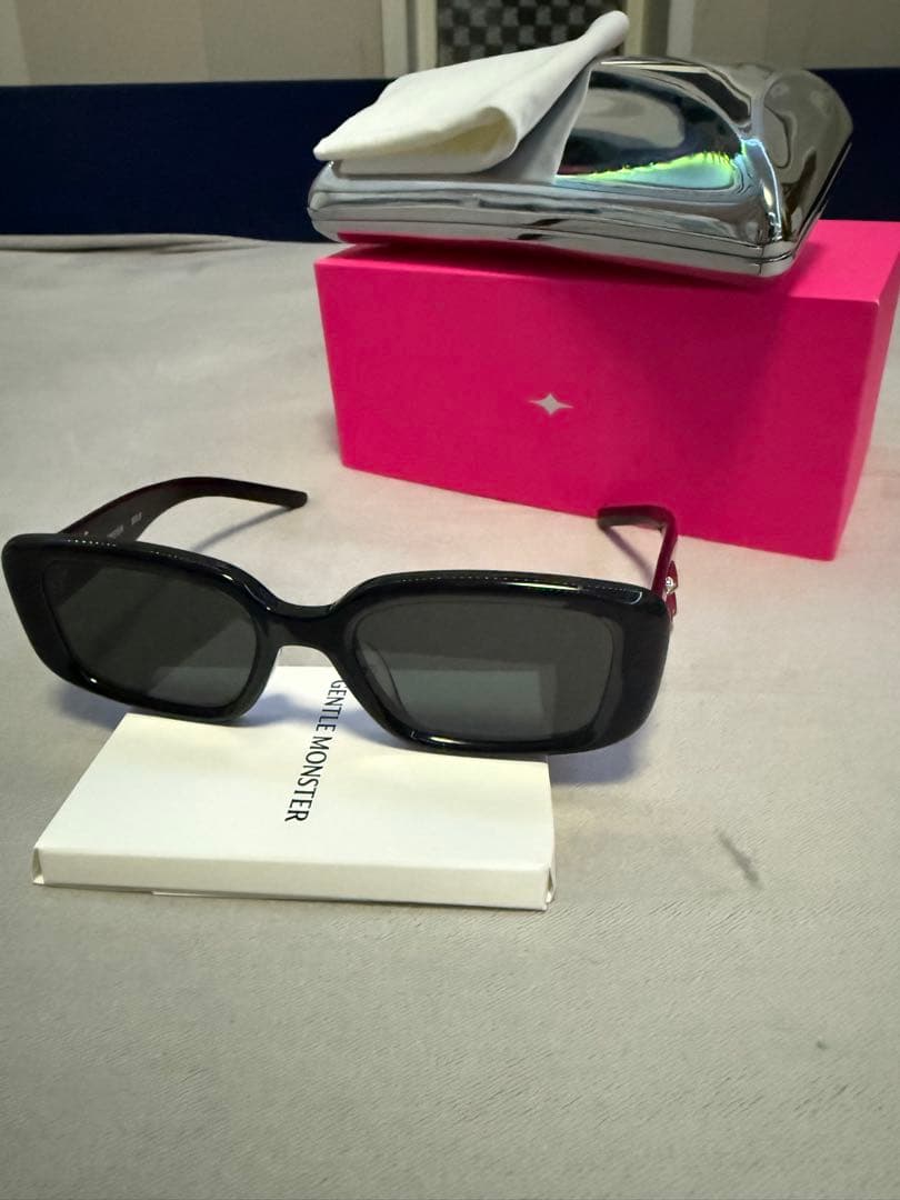 GENTLE MONSTER ANTENA BOLD ブラックサングラス