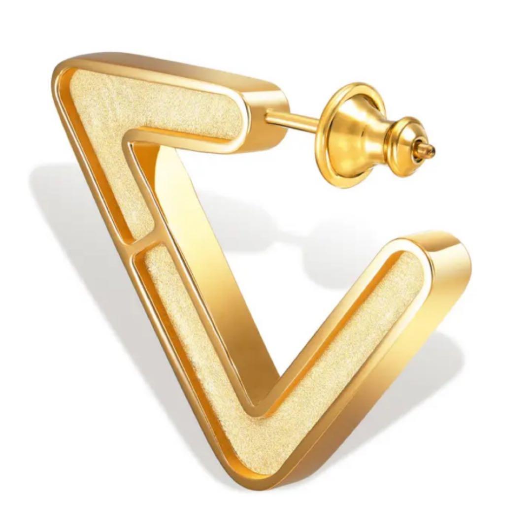 JJCAREERING TRIANGLEトライアングル ピアス シルバー