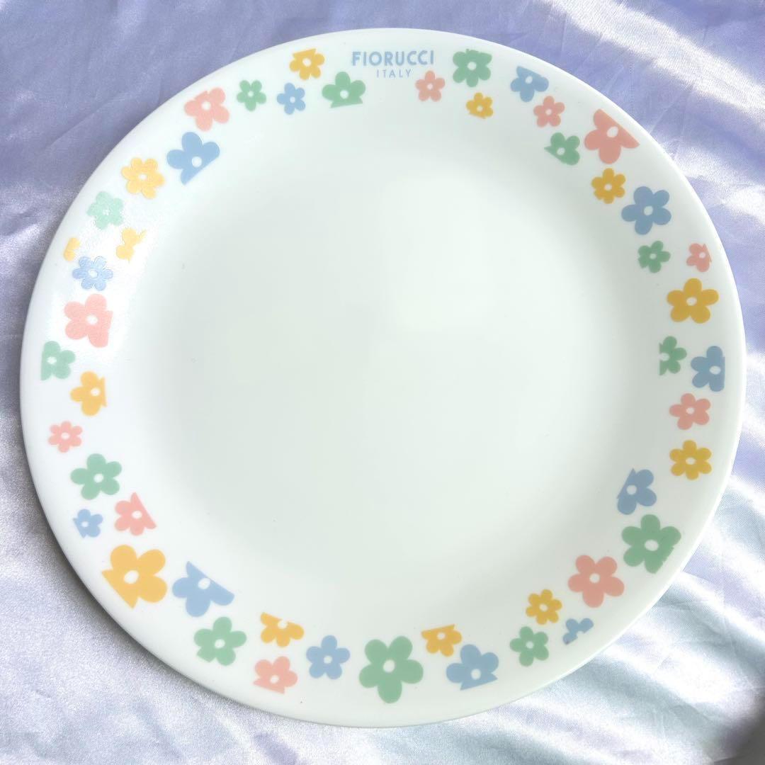 【新品箱あり】CORELLE 花柄3種類×4枚セット‼︎ ディナー　パン皿サラダ