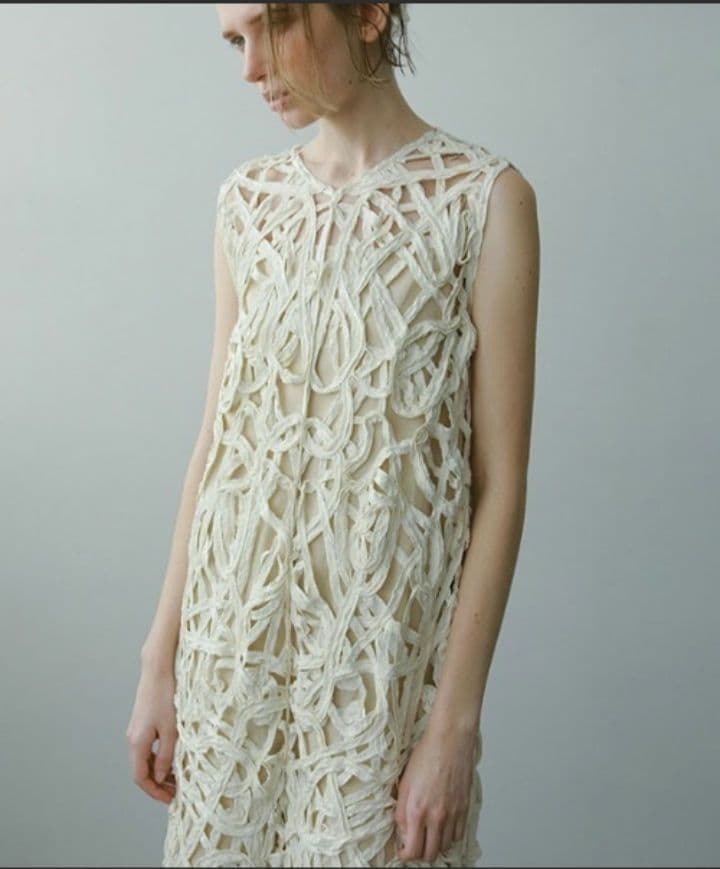 新品未使用 エトレトウキョウ ブレードパターンノースリーブオールインワン M