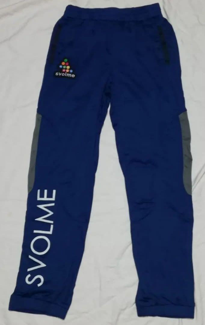 【匿名配送】【入手困難】スボルメ　XS　青　svolme　プラクティス　ジャージ