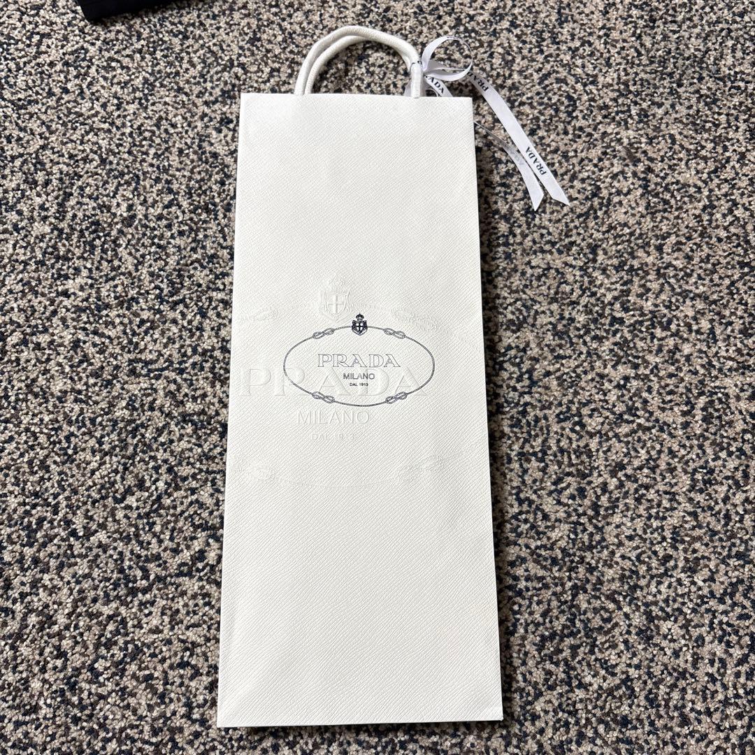 PRADA グレー ドット柄 ネクタイ