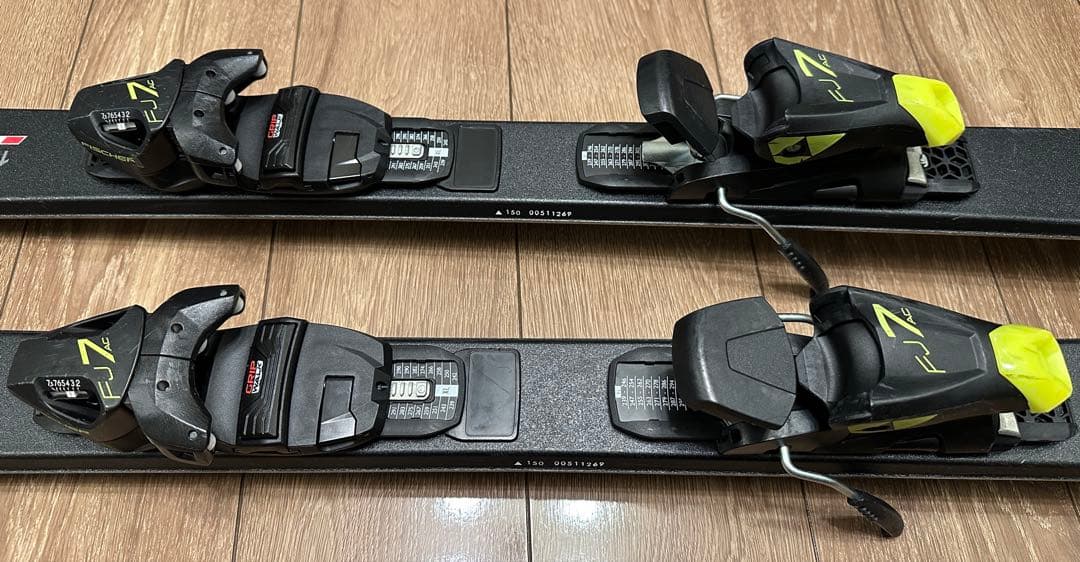 FISCHER RC4 RACE スキー板