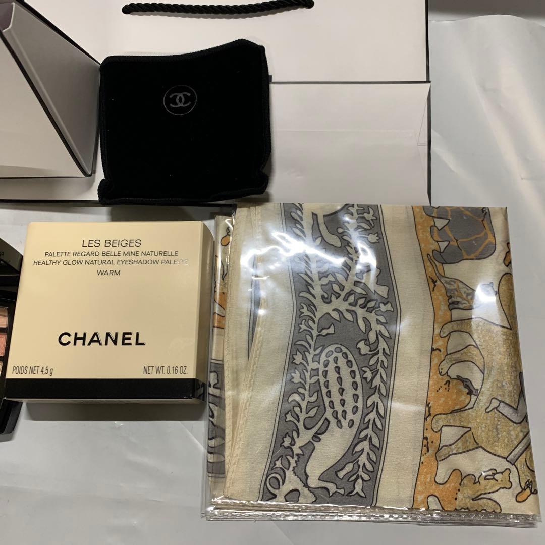 [セット品] CHANEL シャネルアイシャドウ スカーフ付き (テンダー)