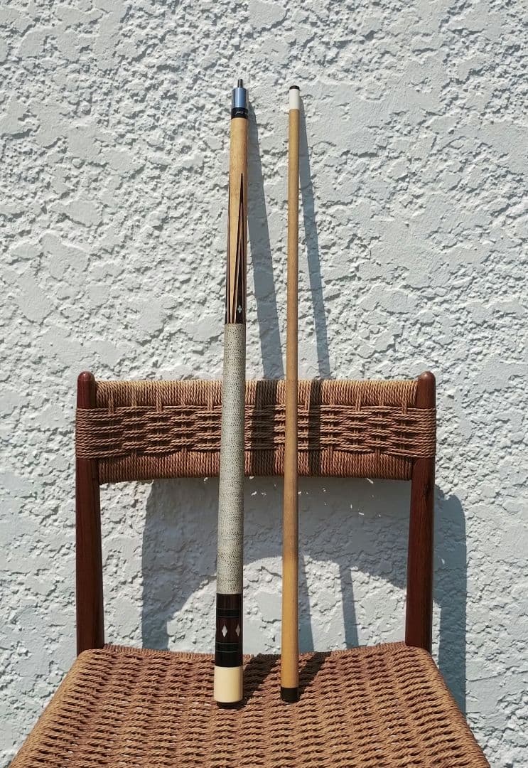 ビリヤード JOSS Custom Cues 1983 White Letter Logo