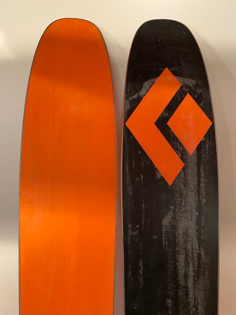 t*y様 つ*ん様 値下 Megawatt ブラックダ