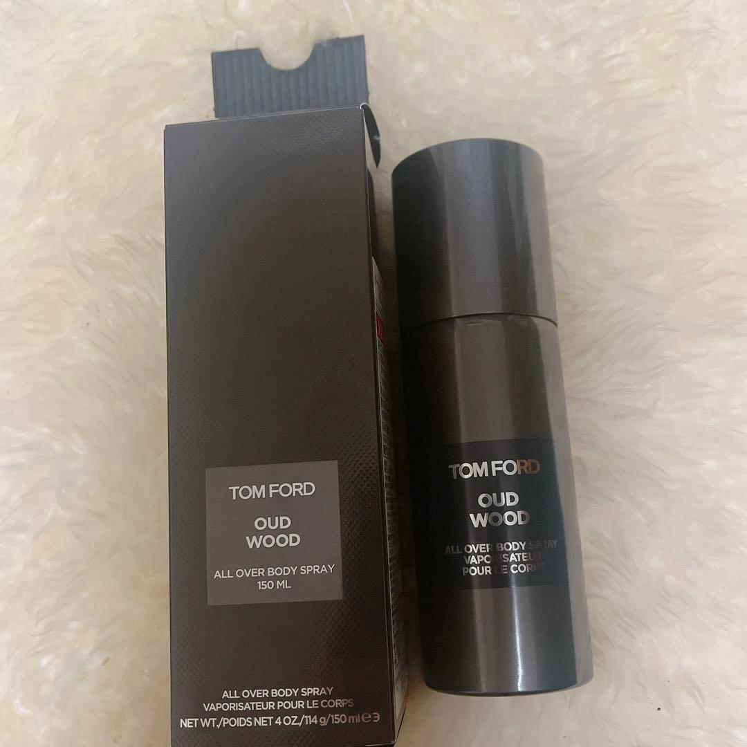 トムフォード　ウード・ウッドオールオーバーボディスプレィ(ボディ用オーデコロン)