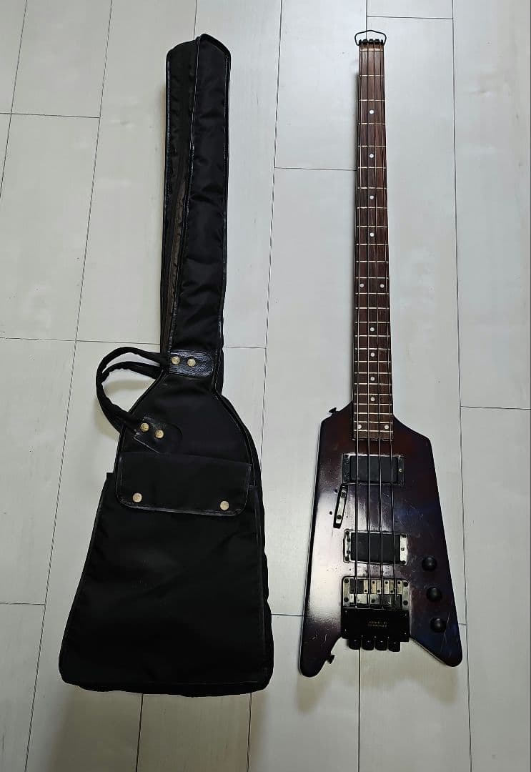 ベース Steinberger Bass