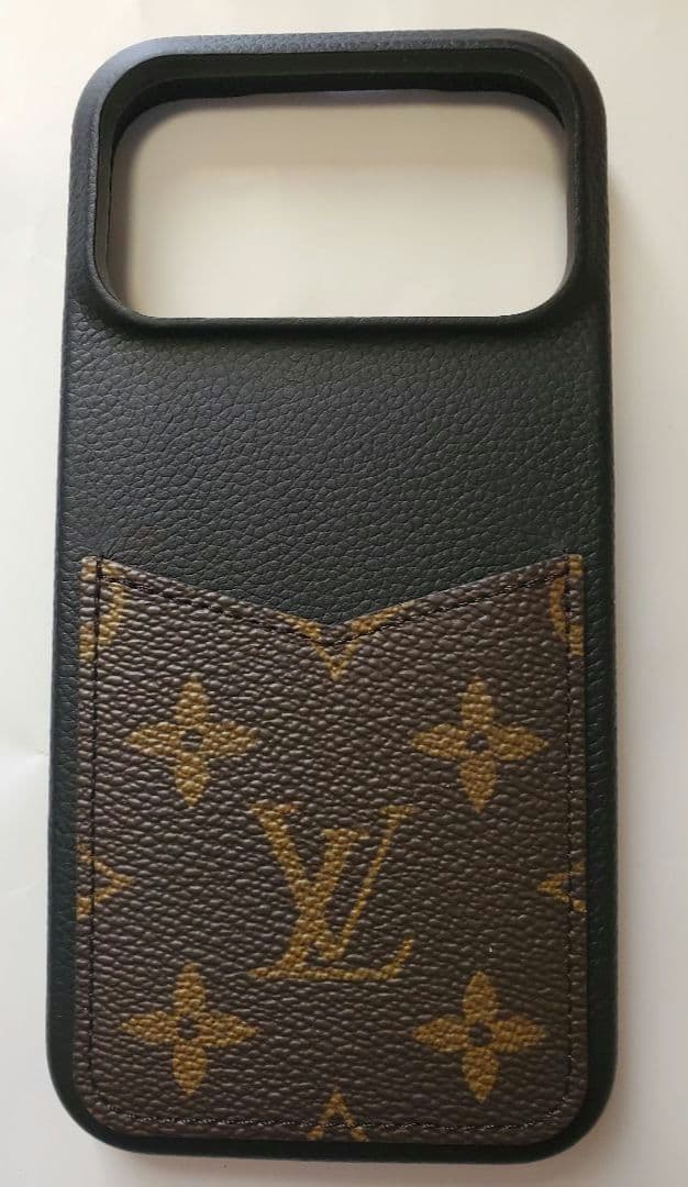 ルイ・ヴィトン iPhone 17 PRO MAX　バンパー