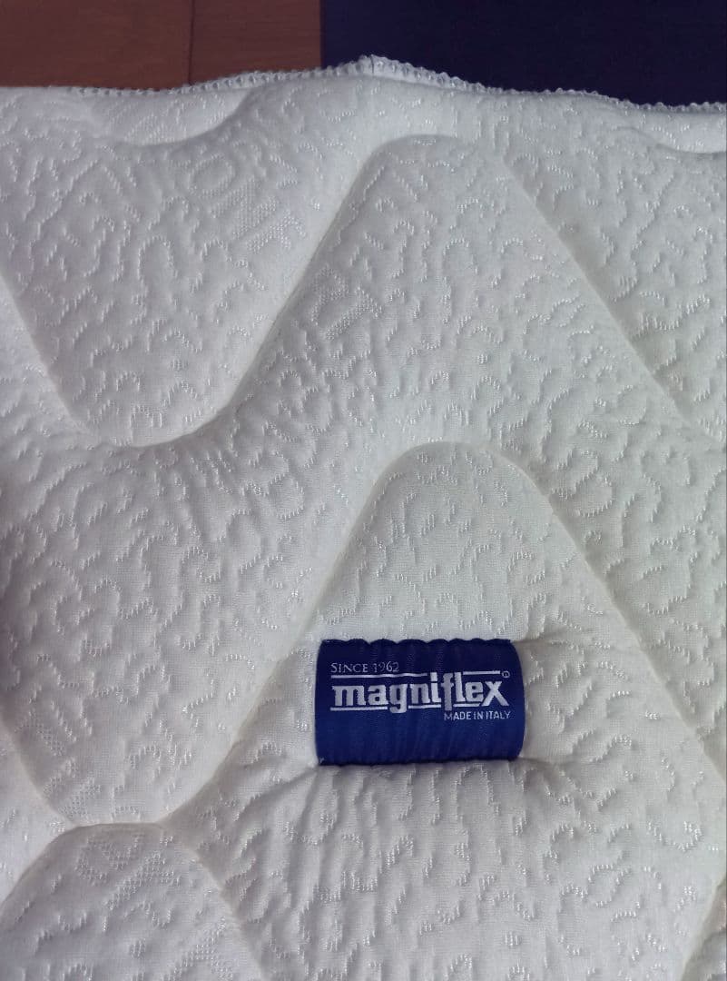 magniflex マニフレックス　エルゴトッパー　セミダブル 4月15日購入