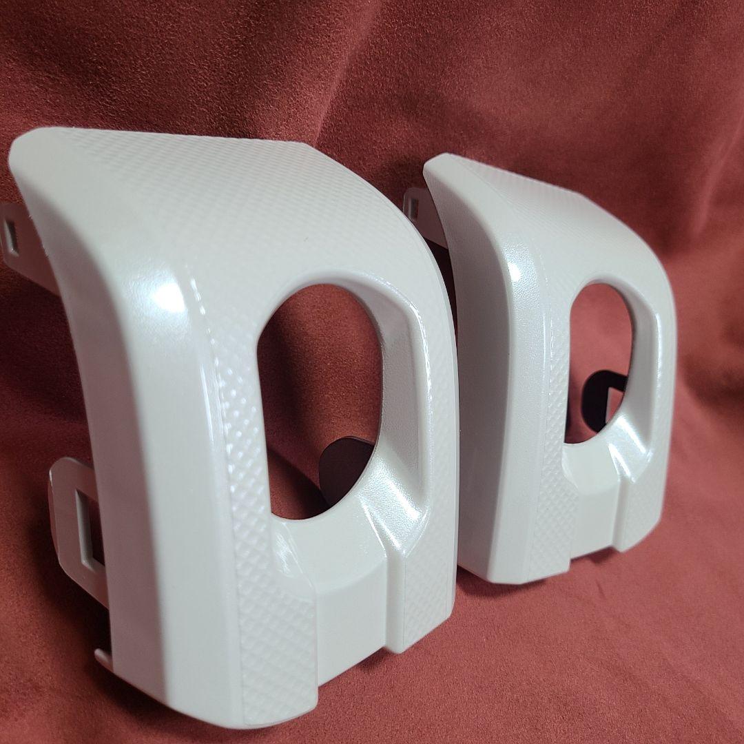 納期1週間【ゴリラのでべそ】ハイエース200系専用フォグカバー7型〜現行型用