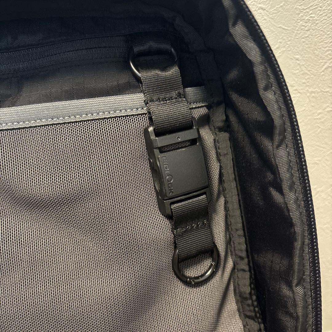 バッグ THE TOKYO TECHPACK