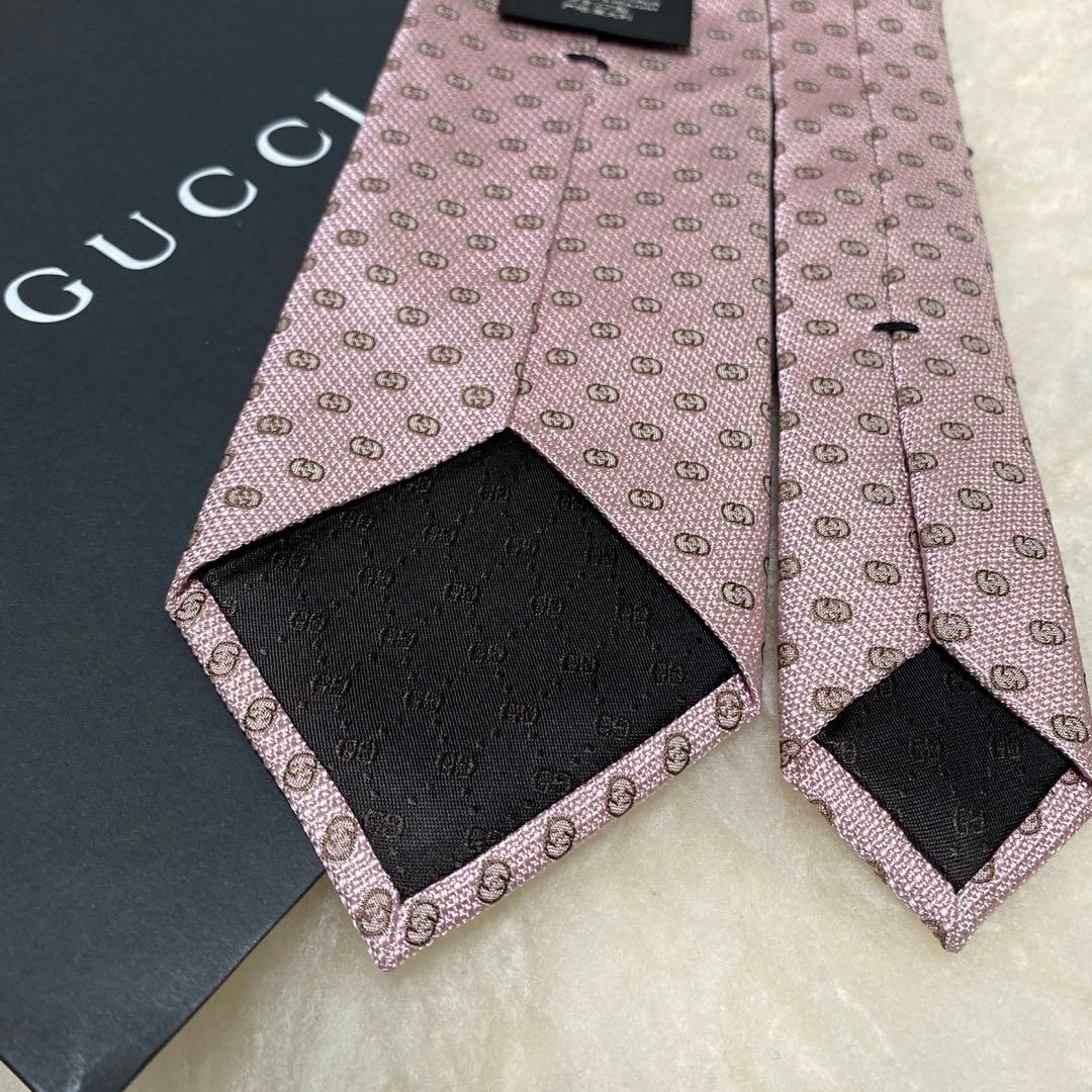 極美品　グッチ　GUCCI　GG総柄　ネクタイ　シルク　ピンク