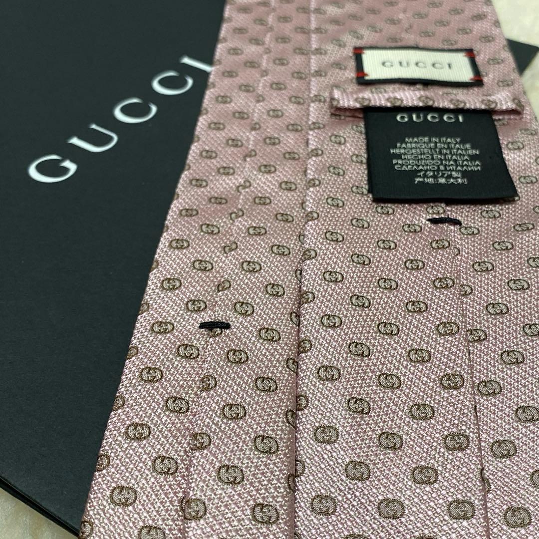 極美品　グッチ　GUCCI　GG総柄　ネクタイ　シルク　ピンク