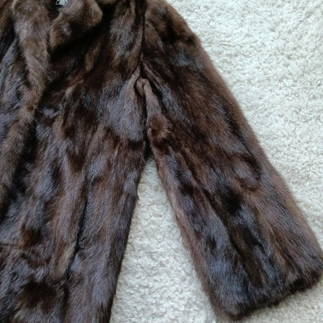 【着丈108】日本EMBA　エンバ　ブルーアイリスミンク毛皮コート　刺繍入り