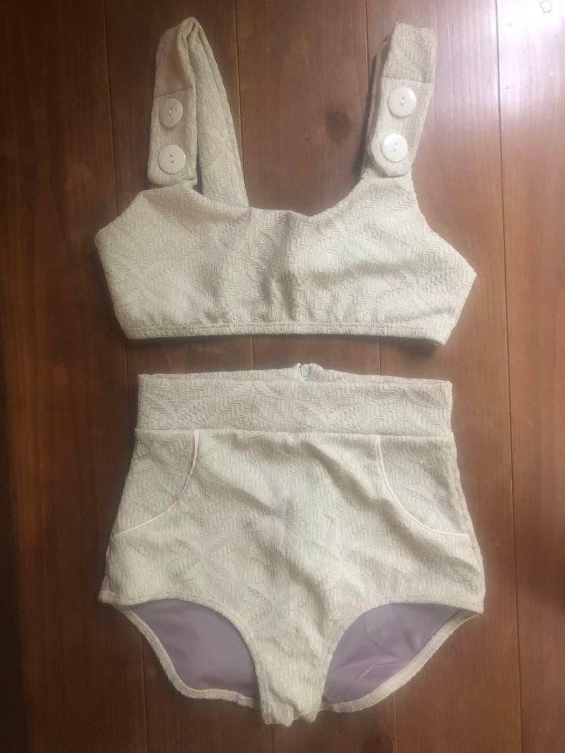 seea セパレート水着 ビキニ　ハイウエスト　XS 未使用