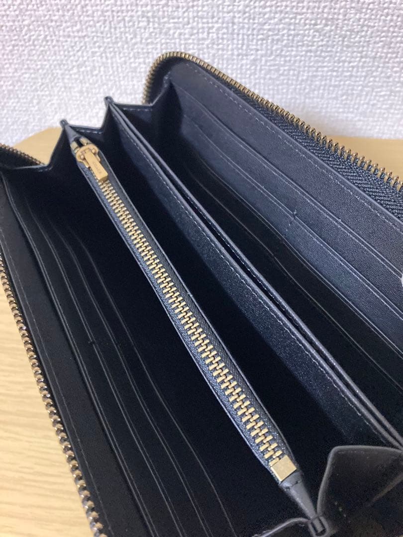 【新品・未使用・タグ付】COACH ブラック長財布　アウトレット