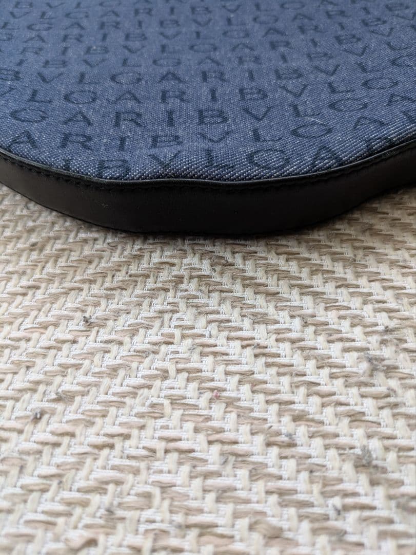 BVLGARI バッグ 美品 アスコット ワンショルダー 三日月 ロゴマニア