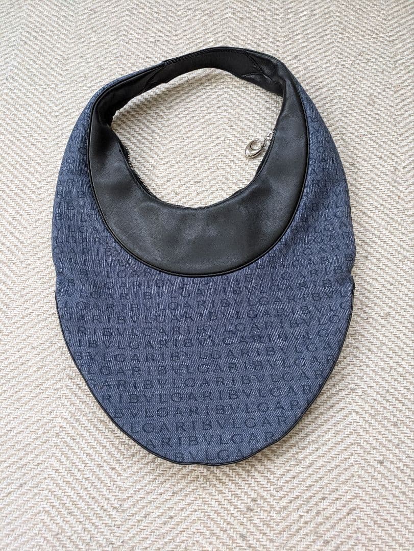BVLGARI バッグ 美品 アスコット ワンショルダー 三日月 ロゴマニア