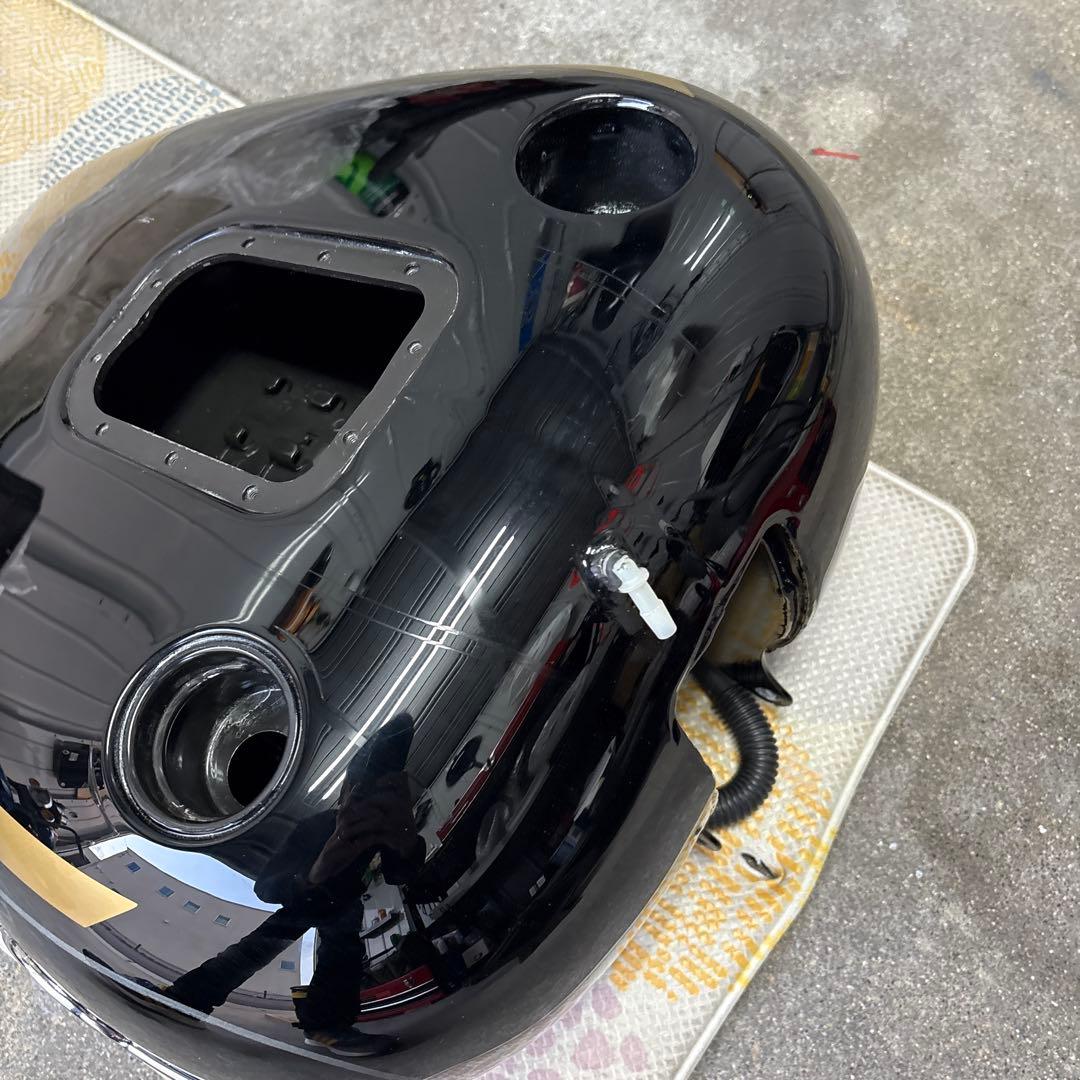 ハーレダビッドソン、FLSTF タンク　ファットボーイ