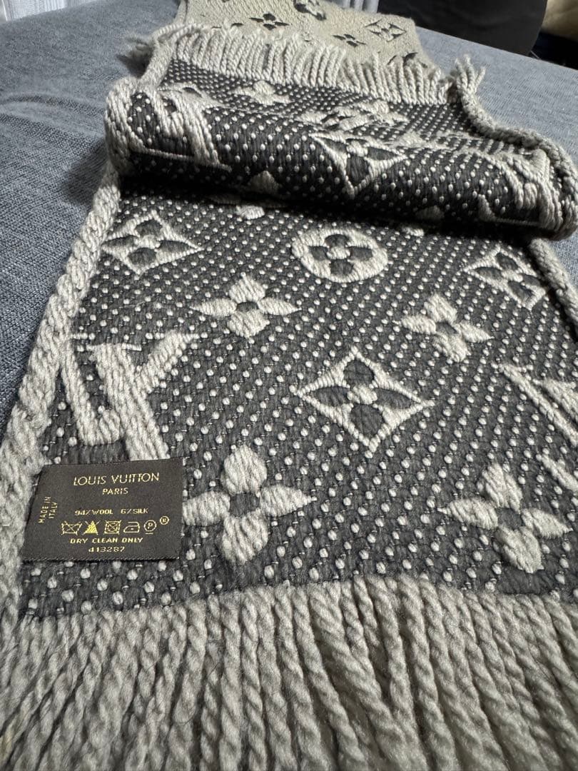 LOUIS VUITTON モノグラムマフラー グレー系