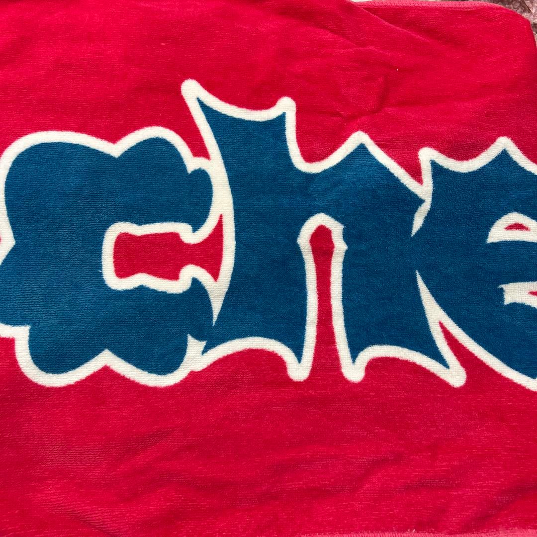 つ*ミ様 Chevon 初期 レア 赤タオル