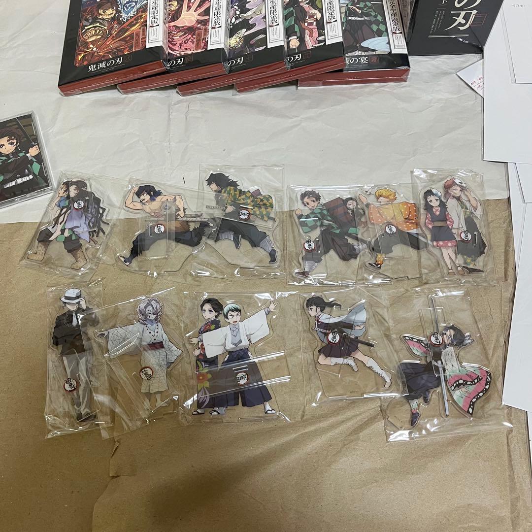 【希少】 鬼滅の刃 立志編 DVD 完全生産限定版 全巻 特典 映画記念価格‼︎
