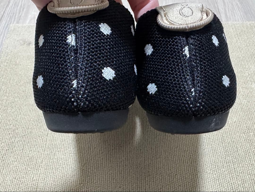 靴 Offen pointed-BUTTFEE Black & Ivory