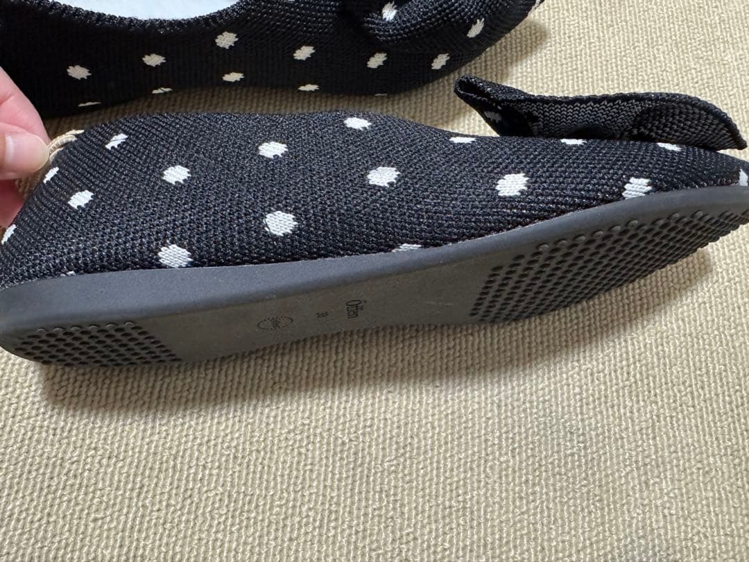 靴 Offen pointed-BUTTFEE Black & Ivory