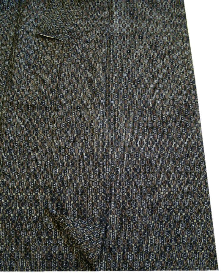 値下げ交渉ＯＫ！単衣 身幅広め 黒地 紬着尺 正絹 Ｃ１４３