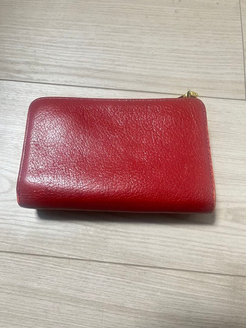 【値下げ交渉可】 MIU MIU レッド 三つ折り財布