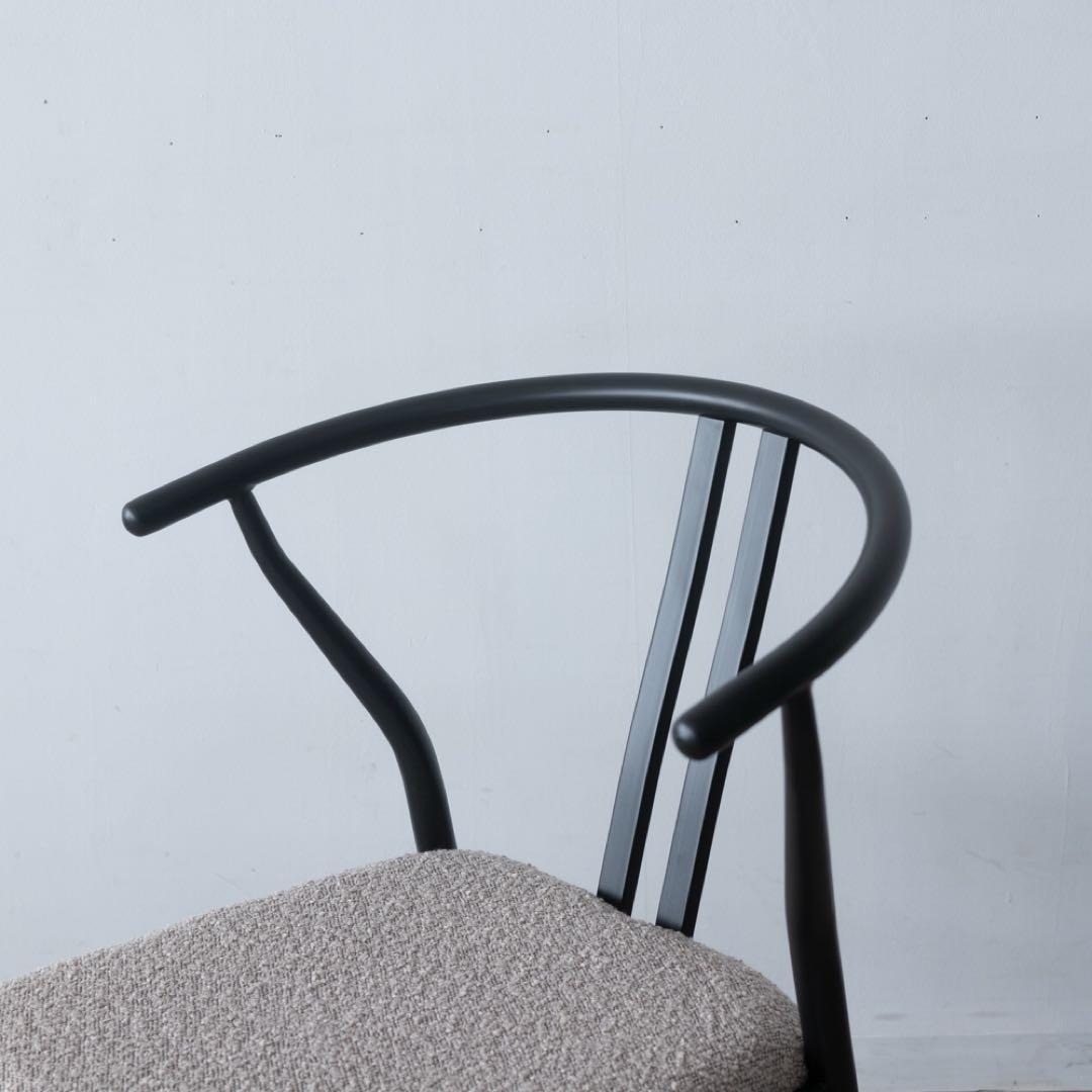 ブラック ダイニングチェア アームレスト付き