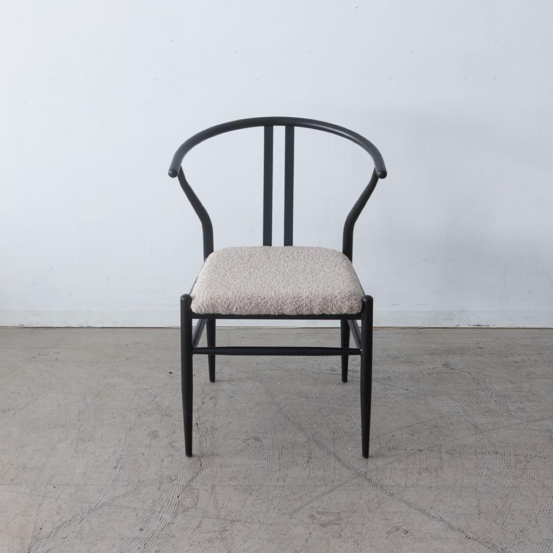 ブラック ダイニングチェア アームレスト付き