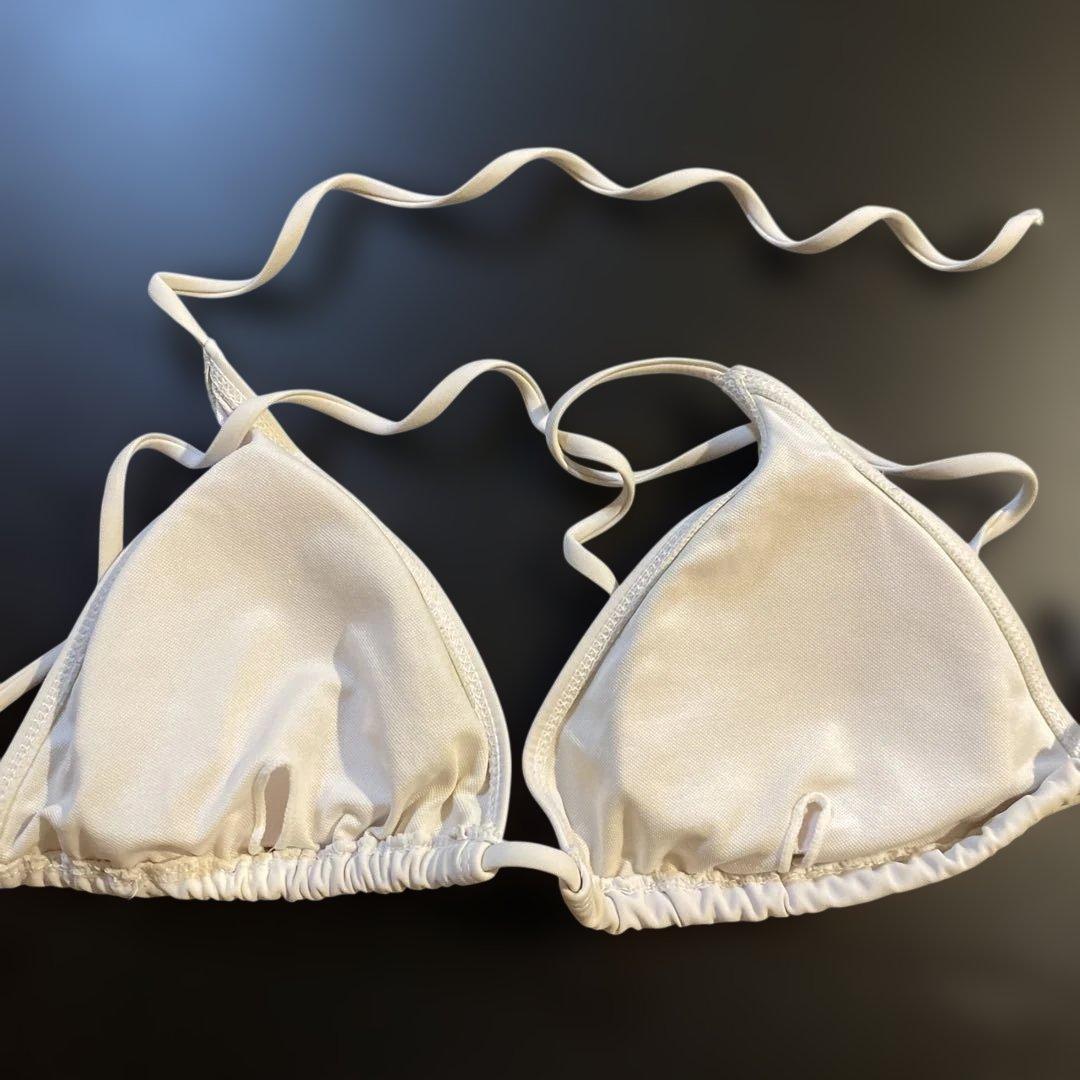 t*é様 捨てたと思っていた白ビキニ