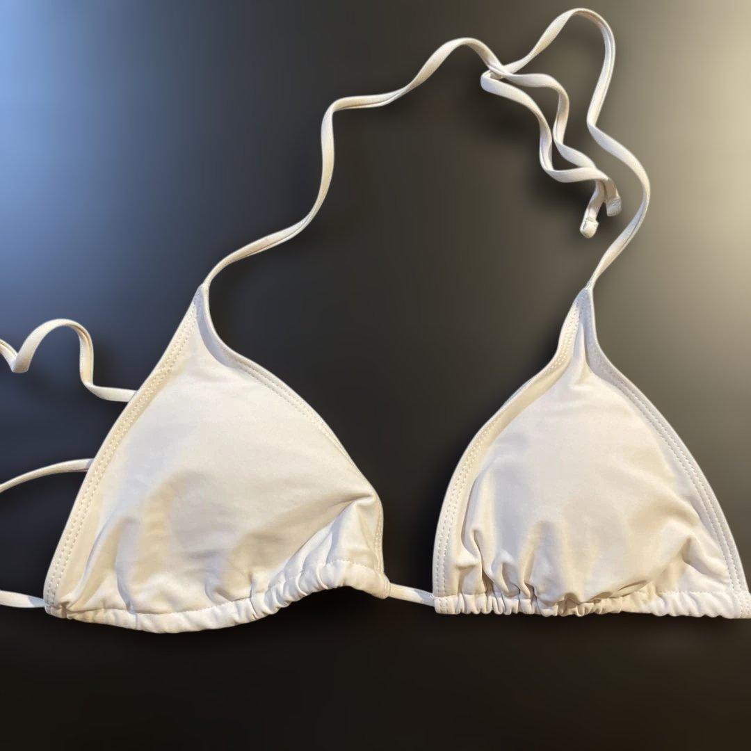 t*é様 捨てたと思っていた白ビキニ